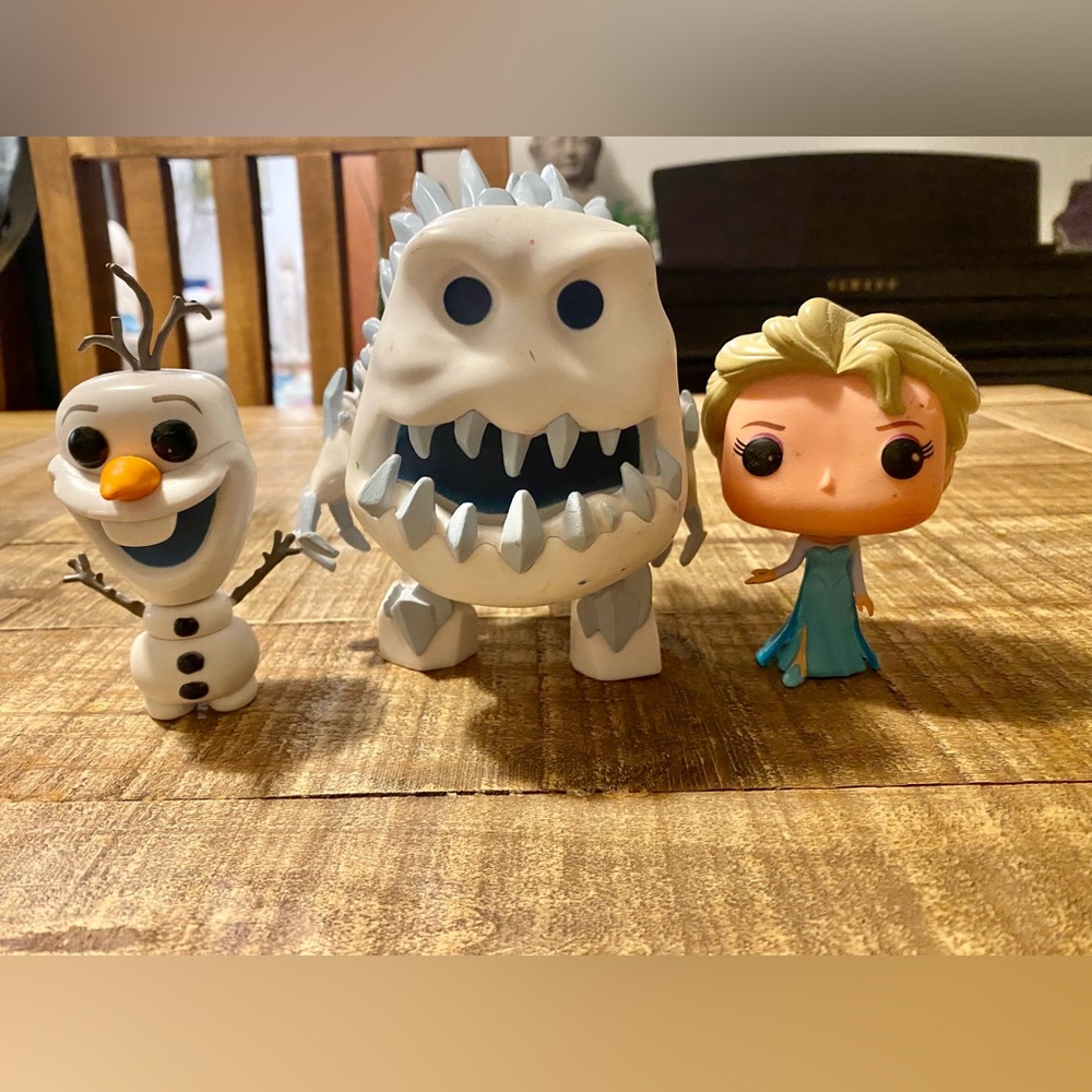 Funko Pop Frozen Lot. Pre-owned. No box. - Picture 1 of 3